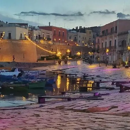 Marlu فيلة