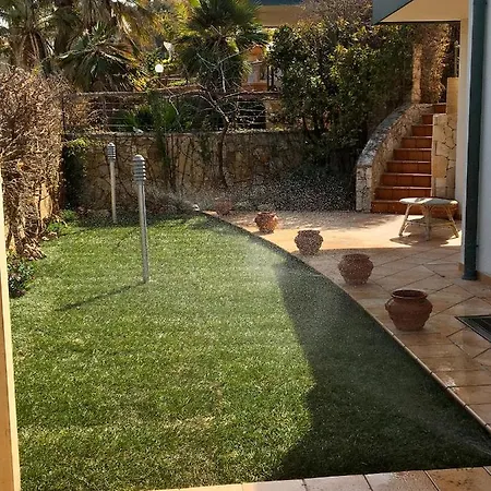 Marlu Villa *